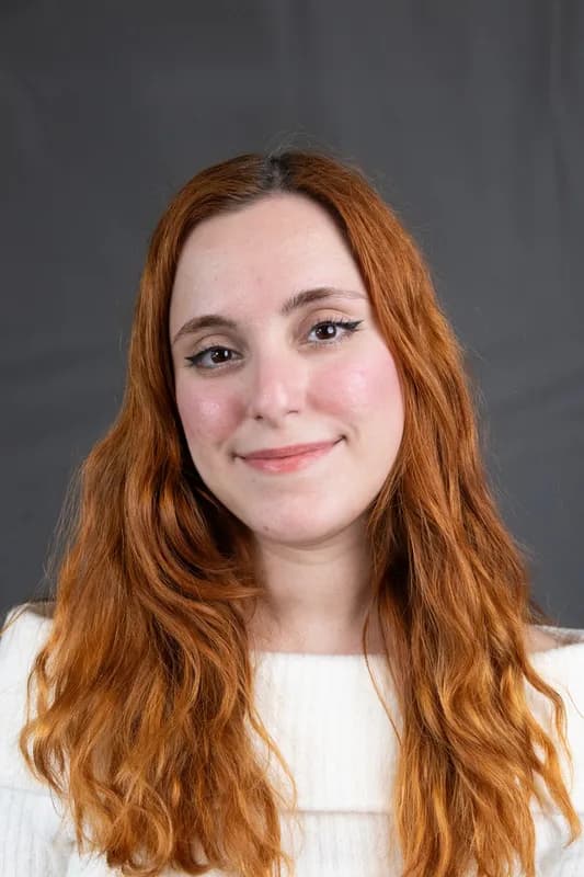 Portrait of Ms Özden